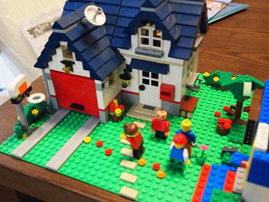 早速、レゴのお家完成！